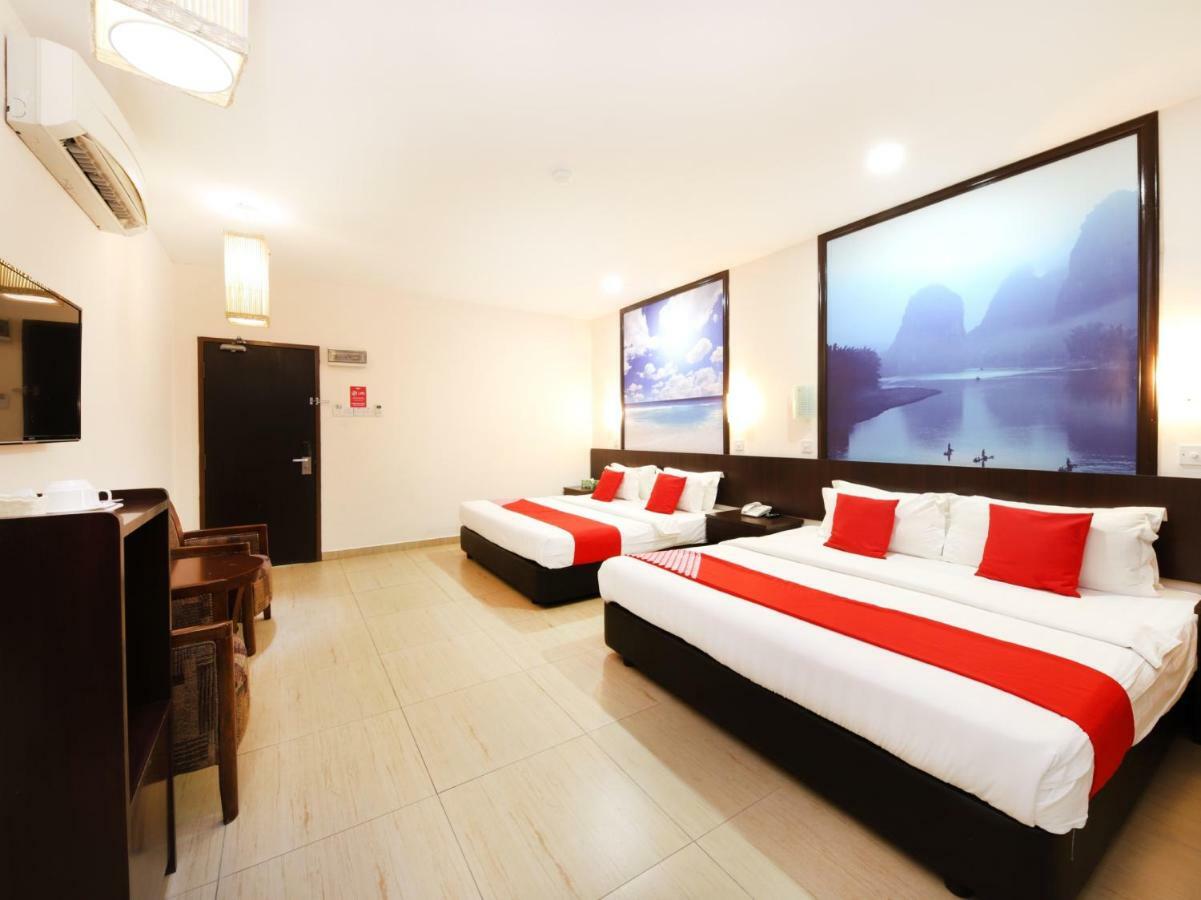 Hotel Oyo 498 D&f Boutique Senawang Seremban