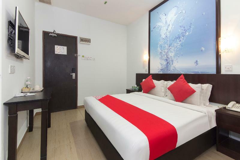 Hotel Oyo 498 D&f Boutique Senawang 2*